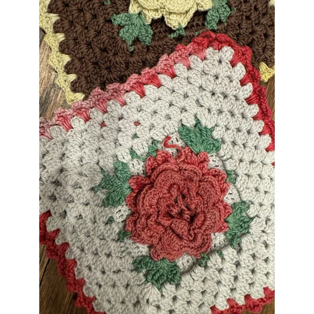 Set of 2 Cotton Crocheted Floral Potholders w/ Hanging Loops